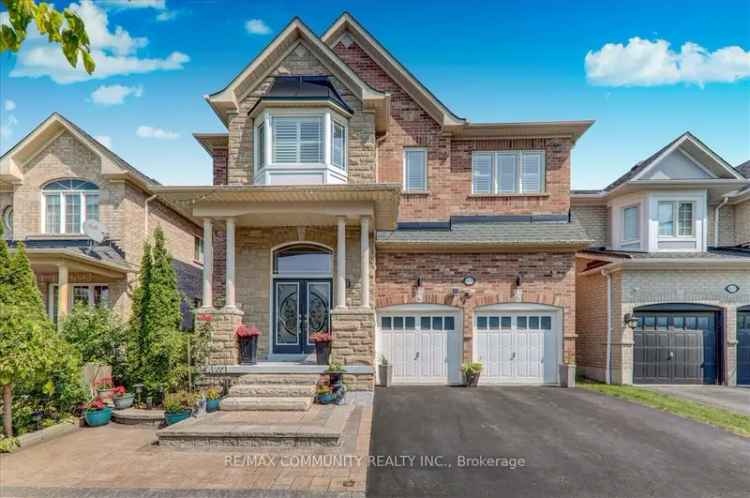 House For Sale in Ajax, Ontario