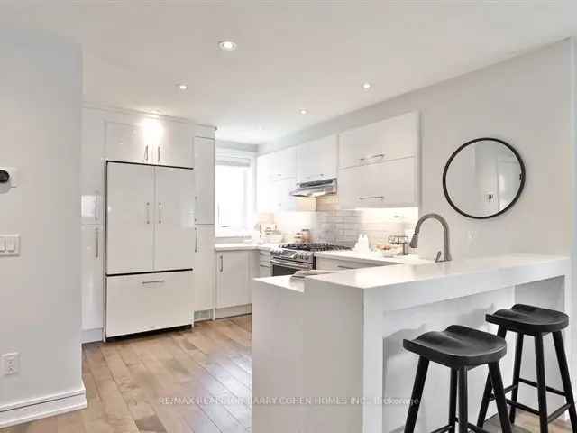 Stunning Renovated Detached Home in Caledonia-Fairbank