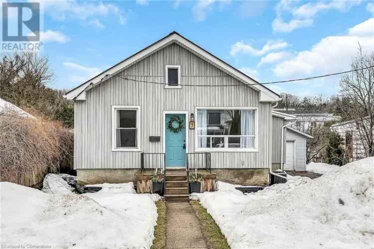 House For Sale in 7, Amelia Street, Paris, Ontario