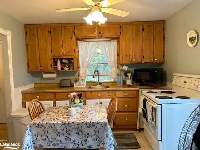 House For Sale in Minden Hills, Ontario