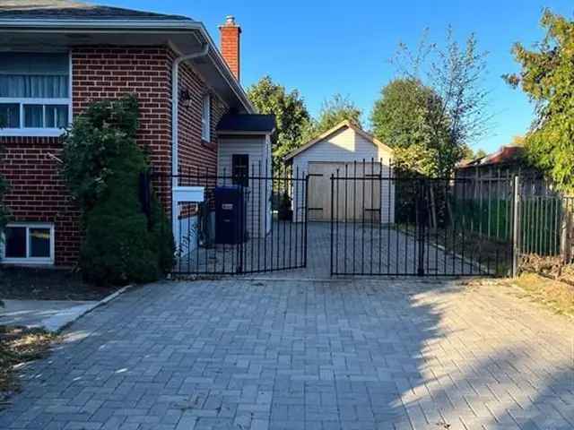 House for Lease in Brampton Close to Amenities