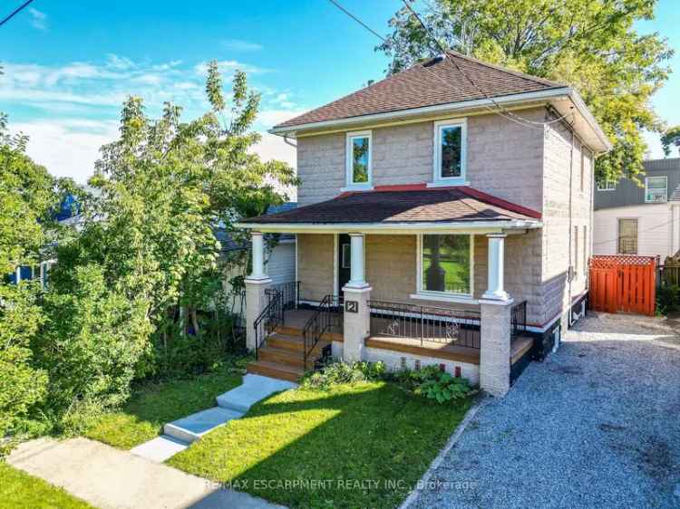 House For Sale in St. Catharines, Ontario