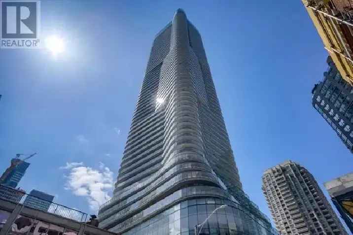 DOWNTOWN TORONTO ONE BEDROOM CONDO PENTHOUSE FOR RENT START NOW