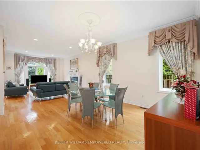 Luxury Markham Home Near Top Schools 3 Car Garage Ravine Lot