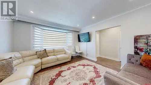 Detached Bungalow in Newtonbrook Toronto - Premium Lot
