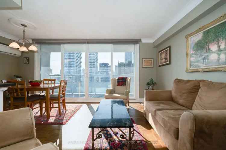 Condo For Sale in Toronto, Ontario