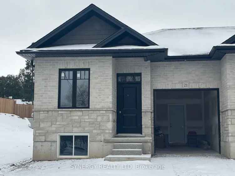 House For Sale in Tillsonburg, Ontario