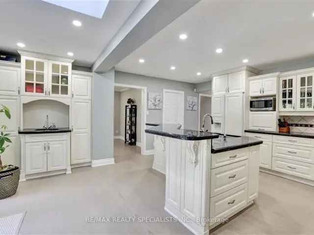 Spacious Family Home in Oakville's Morrison District