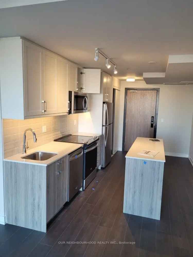 Condo For Rent in Whitby, Ontario