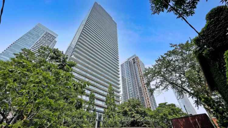 Modern 1 1 Condo Near Subway with Amazing Amenities