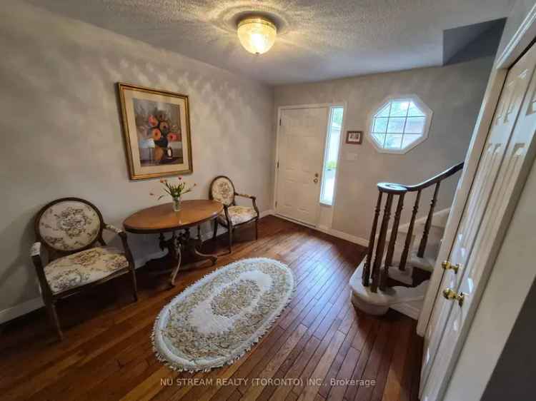 Spacious 3-Bedroom Townhome in Woodstock with Private Green Space