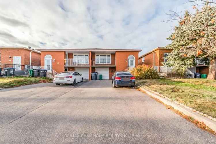 House For Sale in Brampton, Ontario