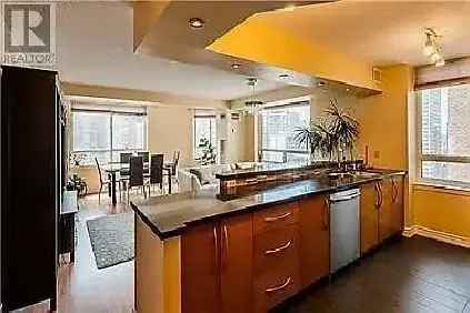 840 sq condo on Bay and Dundas for sale (crossing Sick kid hos)