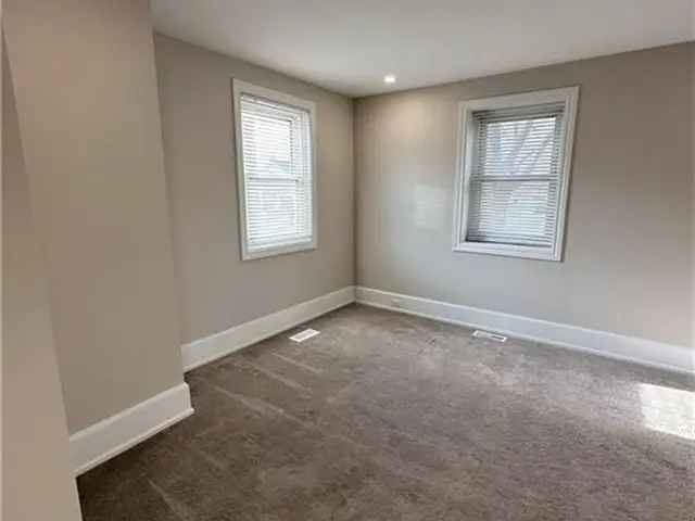 Newly Renovated 2-Bedroom Semi-Detached Home in Waterdown