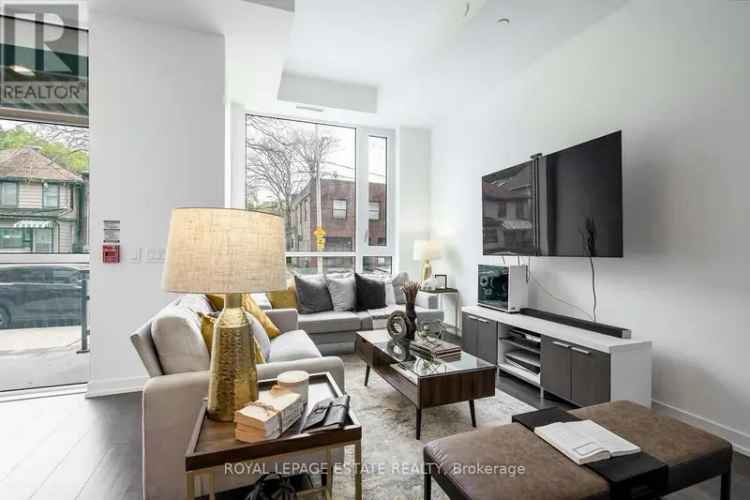 Buy Condo Townhome in Leslieville with Luxury Features and Amenities