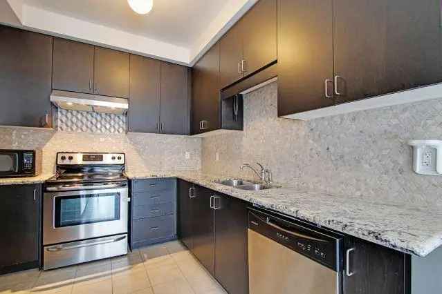 5504 Meadowcrest Avenue -  in Mississauga