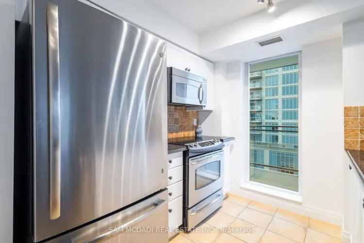 Condo For Rent in Toronto, Ontario