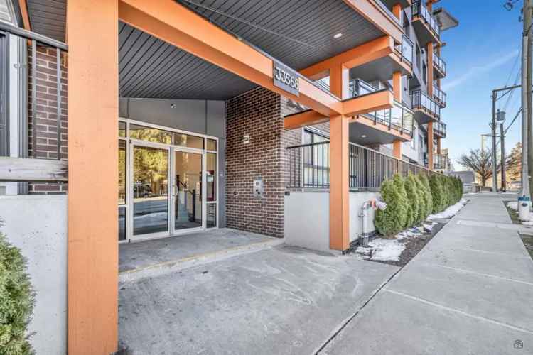 2 Bedroom Condo in Central Abbotsford with Mountain Views