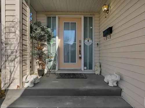 House For Sale In Ormsby Place, Edmonton, Alberta