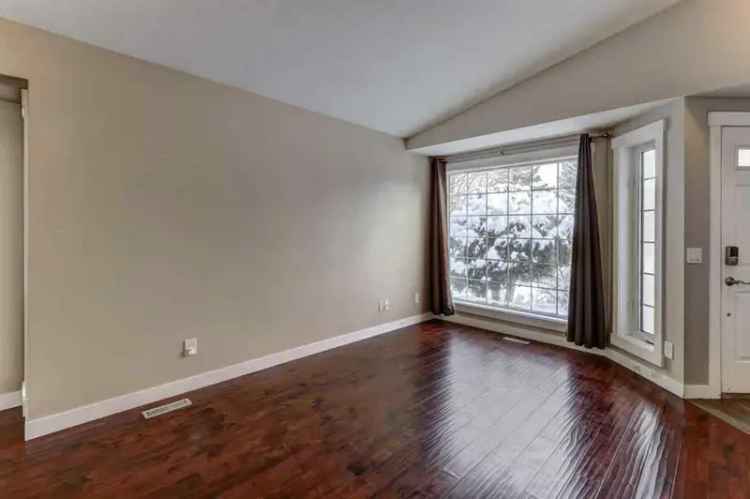 House For Rent in Calgary, Alberta