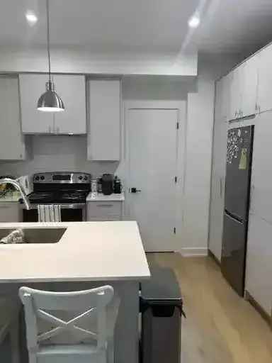 1 Bedroom Apartment Near Rideau Canal Ottawa