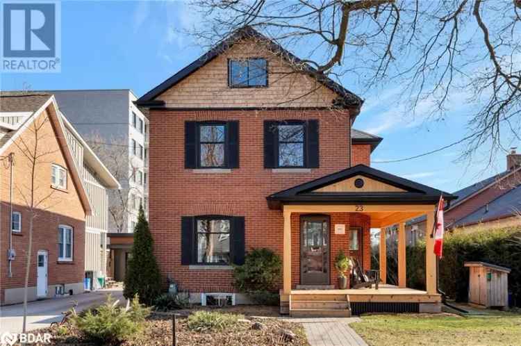 1917 Old Milton Century Home Renovated Modern Amenities