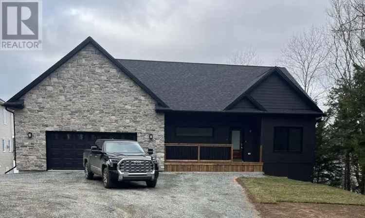 Oceanfront Paradise with Over and Under Garages 4 bedrooms