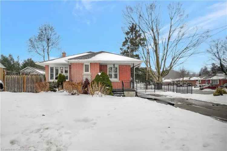 All Brick Bungalow 2000 Sq Ft Finished Basement Family Friendly Neighbourhood