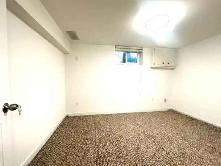 1 Bedroom in Brand New Basement Apartment Female Only