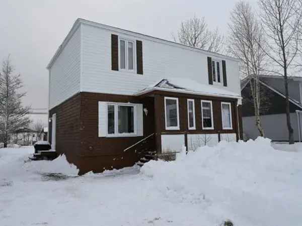 4 Bedroom House Near Ski Center Gaspesie Iles de la Madeleine