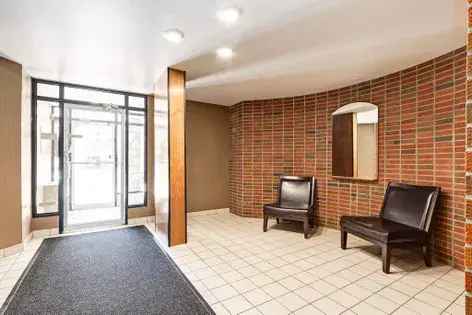 Rent 1 Room Apartment in Calgary with Stunning City Views