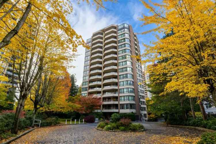 Metrotown 2 Bed 2 Bath Corner Unit 1235 sq ft