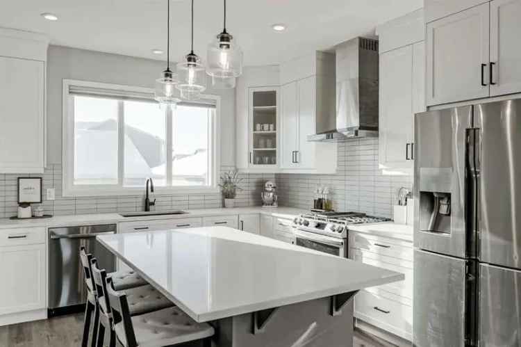 4 Bed 3.5 Bath Home in Seton with Chef's Kitchen and Finished Basement