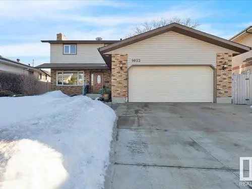 Buy House in Beaumaris Edmonton Spacious 4 Bedroom Family Home