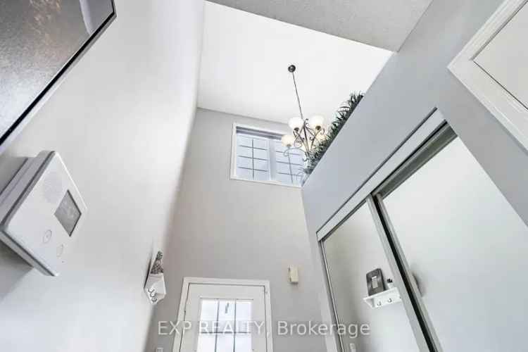 Stoney Creek 3-Bedroom Townhome - Lakeside Living