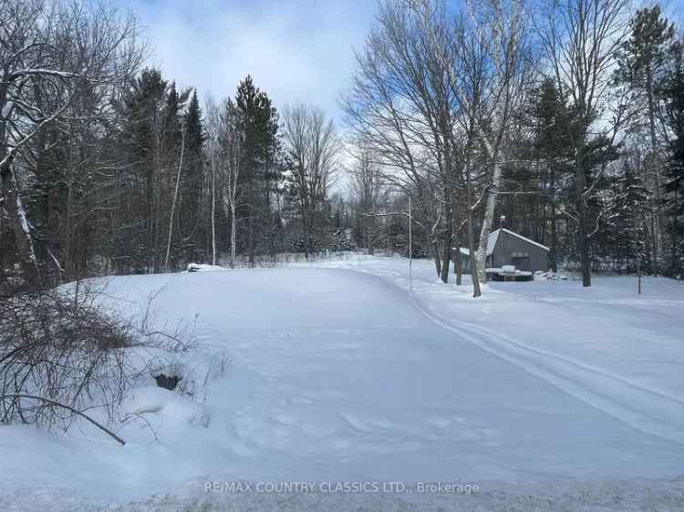 One Acre Lot Maple Leaf - Build Your Dream Home