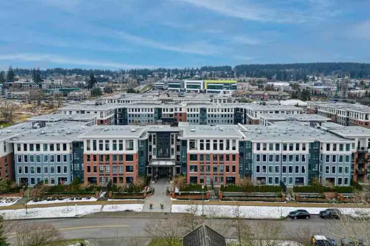 Modern 2-Bedroom Condo in Morgan Creek South Surrey