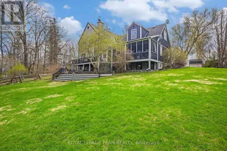 4-Bedroom Waterfront Home on Rideau River