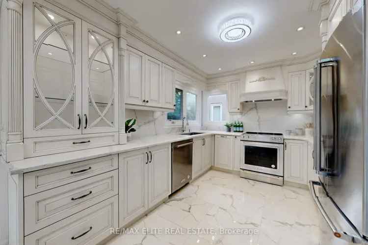 Luxury 4000 Sqft Detached Home in Markham Buttonville