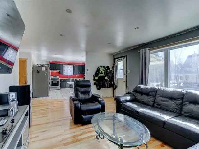 Bungalow for Sale in L'Epiphanie