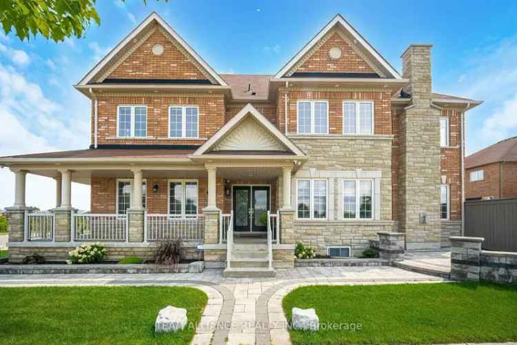 House For Sale in Brampton, Ontario