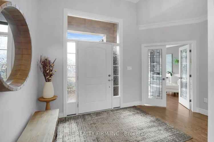 5-Bedroom Ilderton Bungalow - New Lower Level & Outdoor Oasis