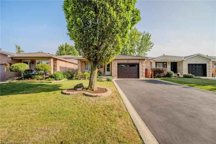 Hamilton 4-Level Backsplit 3 1 Bedrooms 2 Baths Family Home