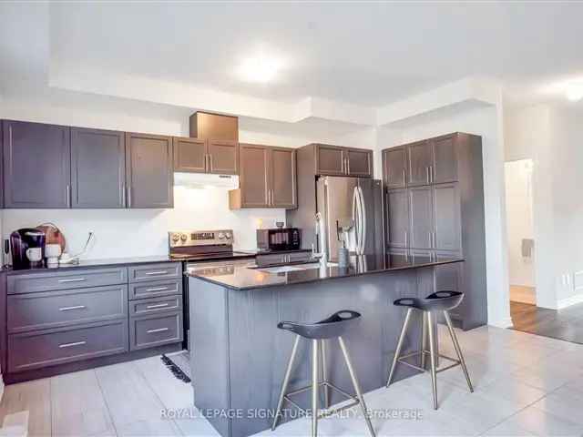 Luxury 4-Bedroom Townhome in North Bowmanville