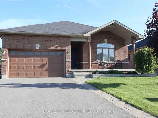 Spacious 2+1 Bedroom Bungalow with Finished Lower Level and Deck