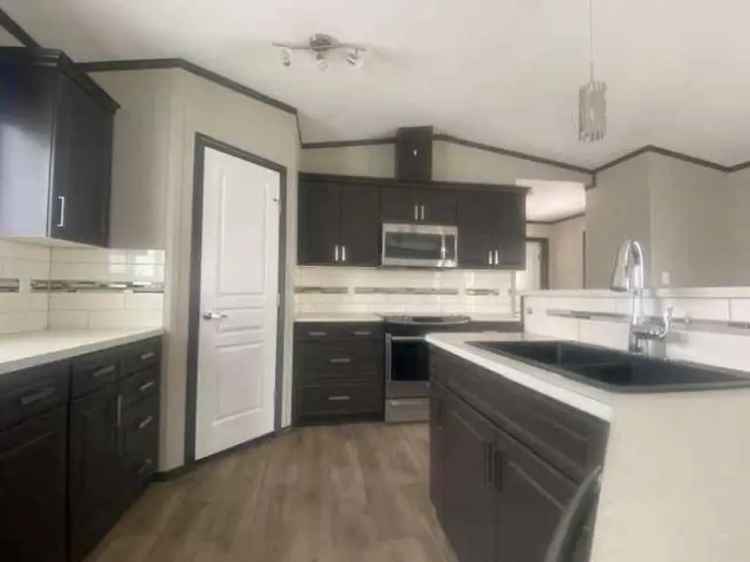 House For Rent in Tilley, Alberta