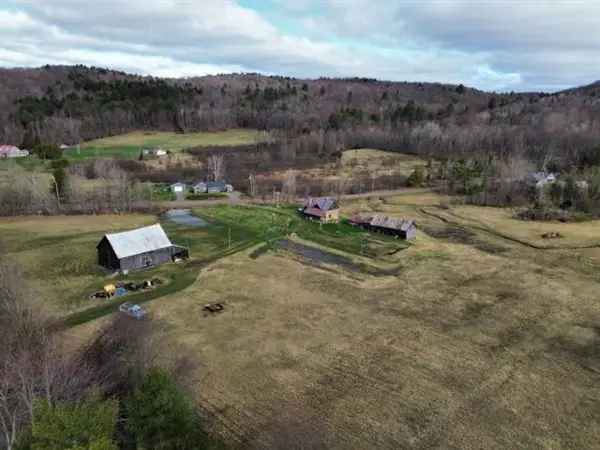 103-Acre Hobby Farm for Sale Laurentides