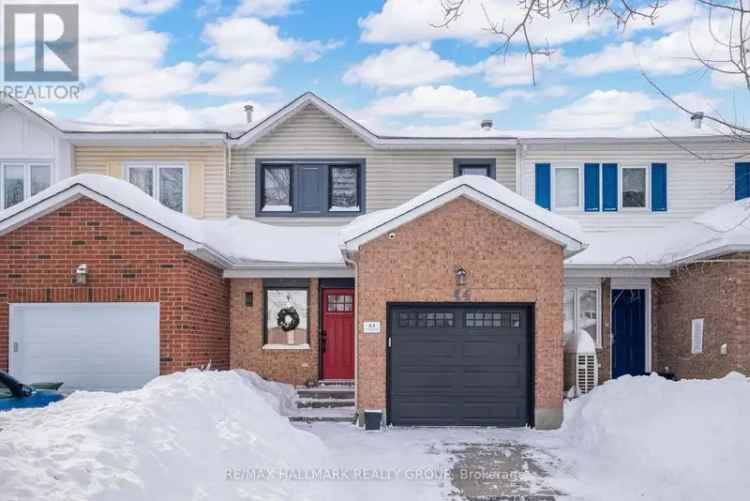 Updated Kanata Townhome Ravine View Smart Home Features