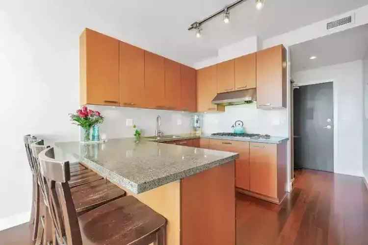 3228 Tupper Street -  in Vancouver