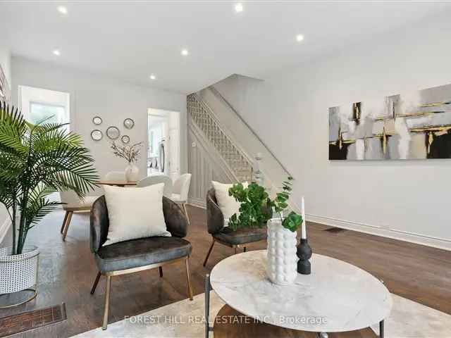 Rare 4 Bedroom Summerhill Townhome  Finished Basement Updated Kitchen